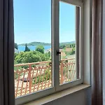 Sea Side * Vodice