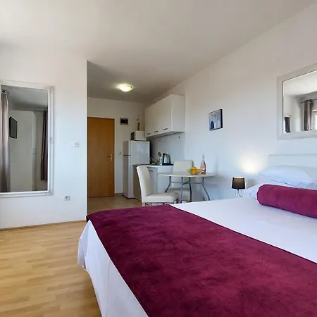 Διαμέρισμα Sea Side